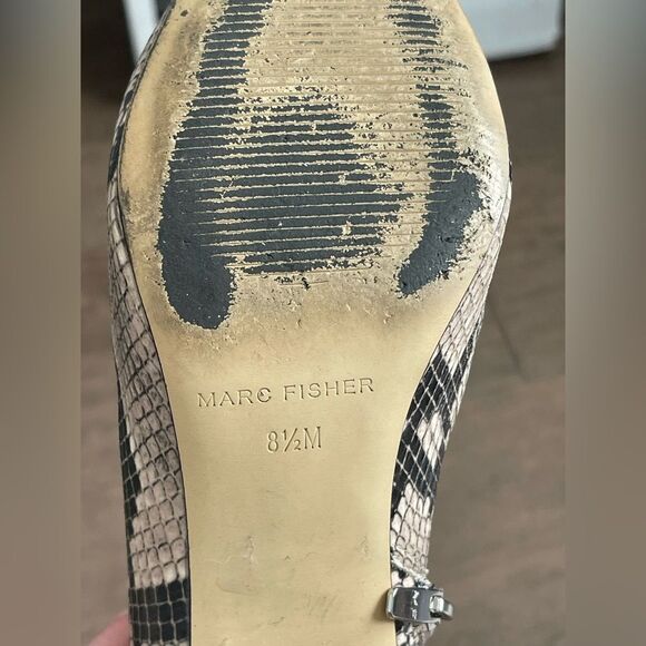 Marc Fisher Black and Tan snakeskin boots - Women’s 8.5 - Picture 7 of 7